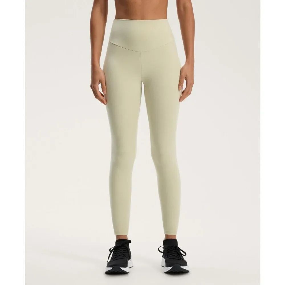 Oysho Womens Leggings Medium M ecru Comfortlux High Rise 7/8 Length 6224/226 NWT